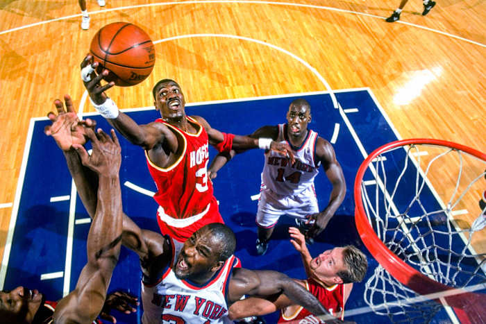Olajuwon in 1994, shortly before he started fasting during games in Ramadan.